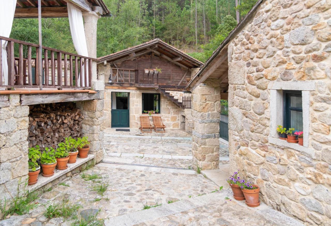 Entre Os Rios - Casa Rural Y Enoturismo A Pobra do Caramiñal Eksteriør billede