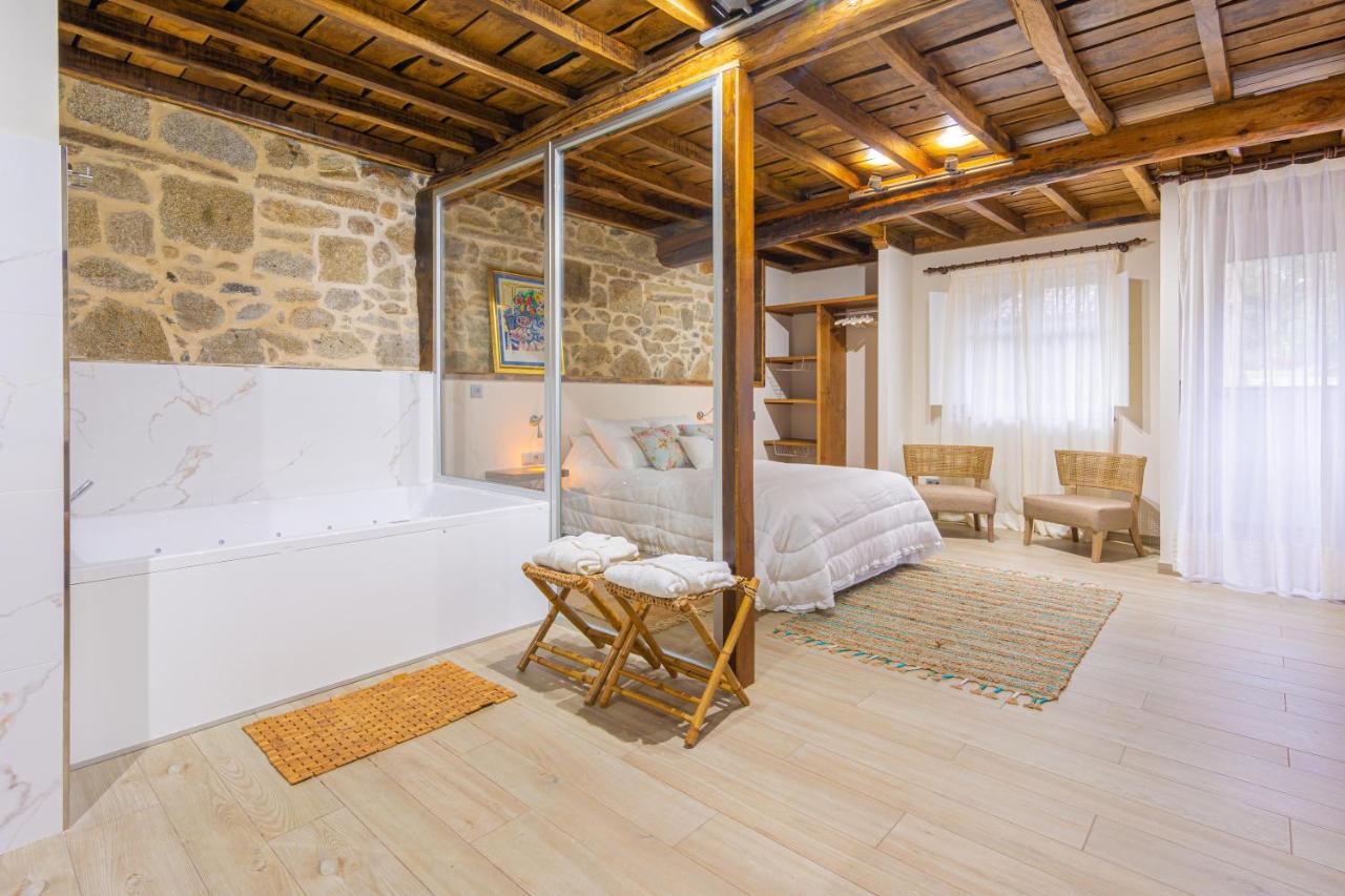 Entre Os Rios - Casa Rural Y Enoturismo A Pobra do Caramiñal Eksteriør billede